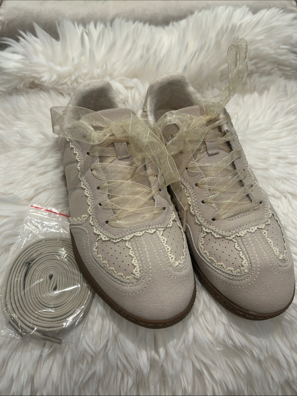 Cushionaire Brand New Lace-Trim Suede Women's Sneakers in Cream